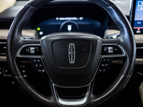 2023 Lincoln Nautilus Reserve