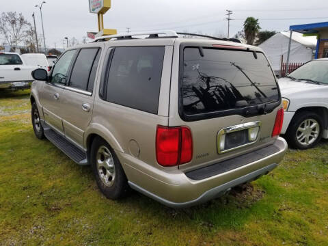 2000 Lincoln Navigator