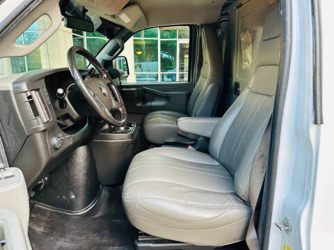 2021 Chevrolet Express 2500