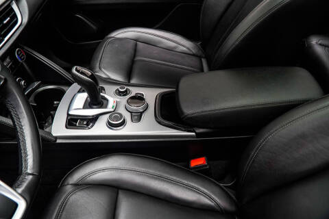2024 Alfa Romeo Stelvio Ti