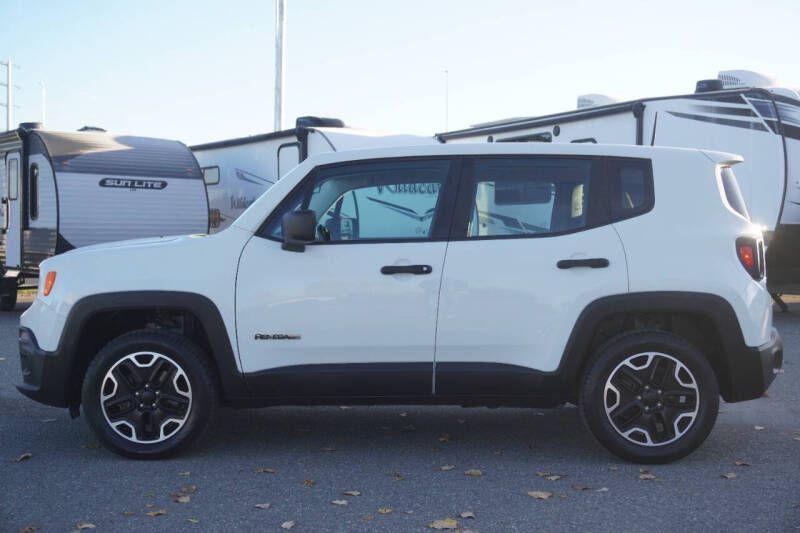 Used 2017 Jeep Renegade Sport with VIN ZACCJBAB9HPF93949 for sale in Anchorage, AK