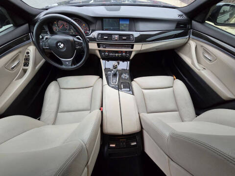 2012 BMW 5 Series 535i