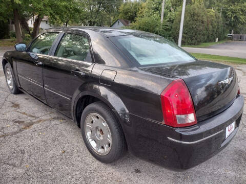 2005 Chrysler 300 Limited