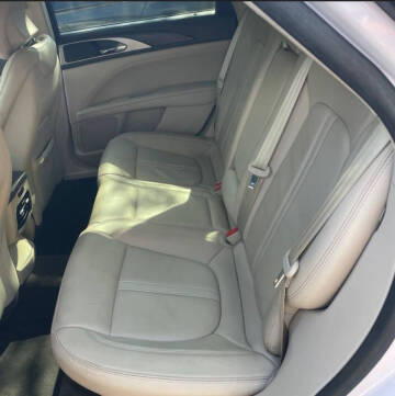 2018 Lincoln MKZ Select