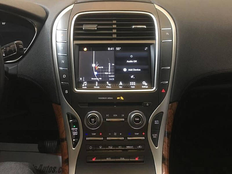 2019 Lincoln Nautilus Select