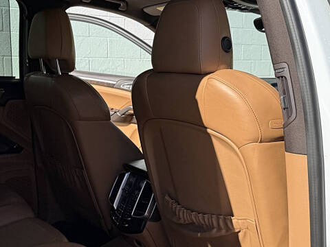 2017 Porsche Cayenne S