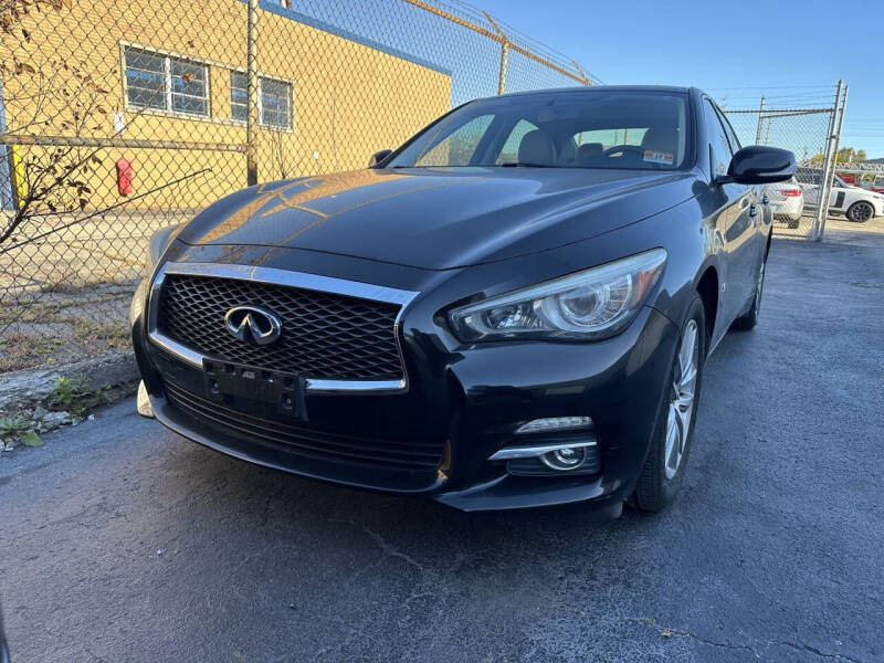 2015 Infiniti Q50 Premium
