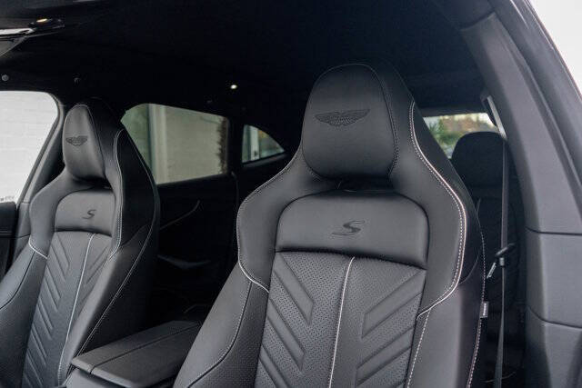 2026 Aston Martin DBX 15