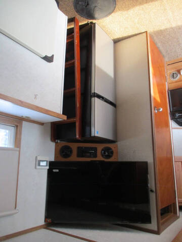 2008 ICE CASTLE 17' FISH HOUSE