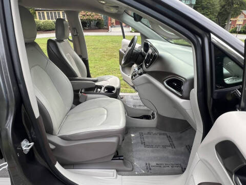 2017 Chrysler Pacifica