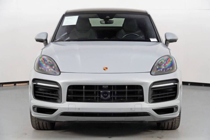2022 Porsche Cayenne GTS Coupe