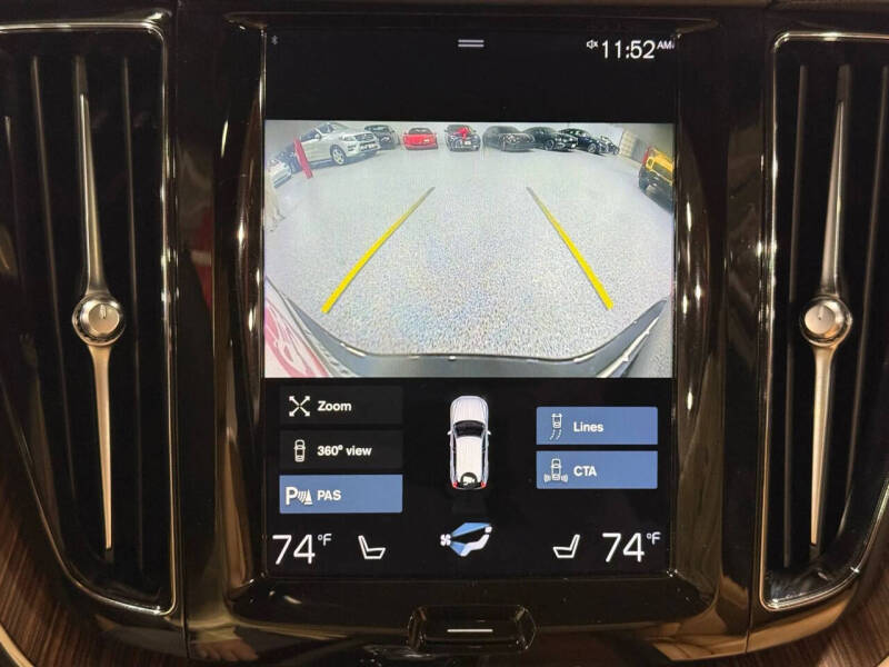 2021 Volvo XC60 Recharge T8 Inscription