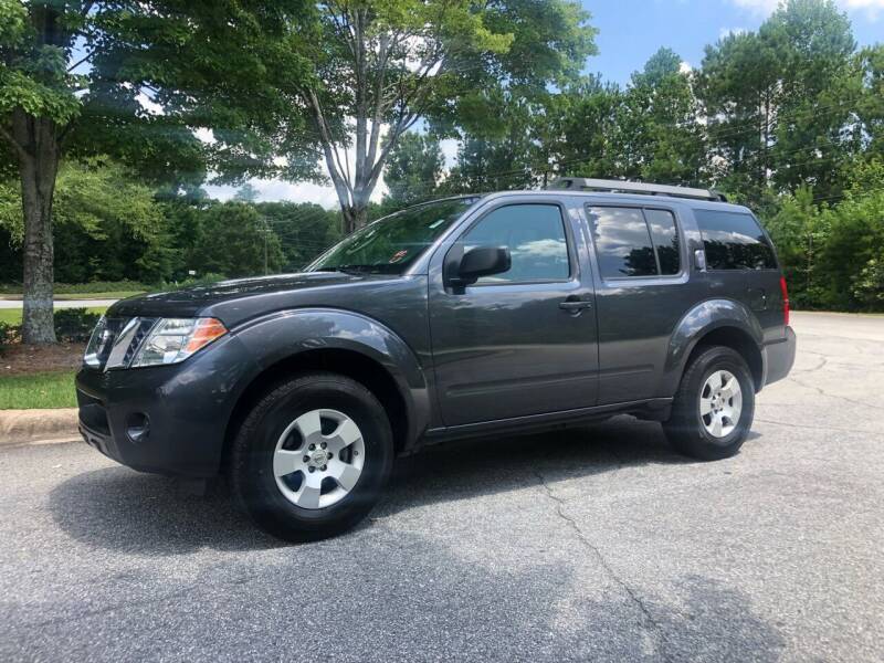 2011 Nissan Pathfinder for sale at GTO United Auto Sales LLC in Lawrenceville GA
