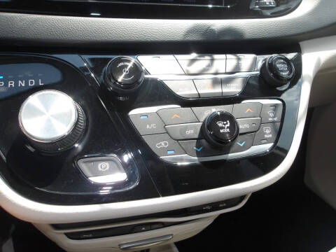 2019 Chrysler Pacifica Touring L Plus