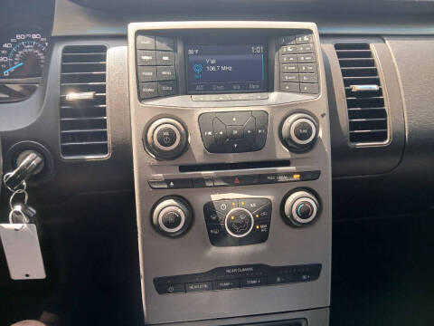 2017 Ford Flex SE