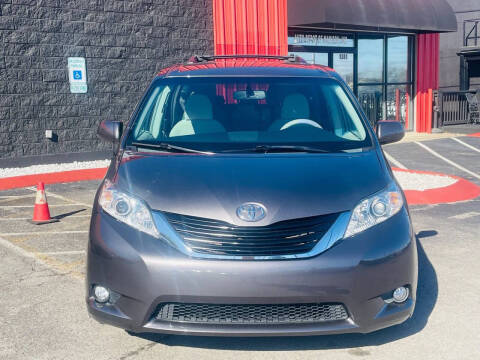2014 Toyota Sienna