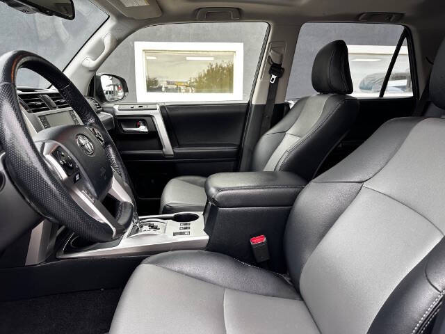 2023 Toyota 4Runner SR5 Premium