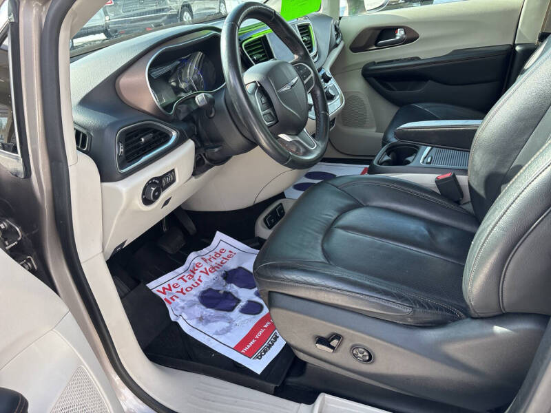 2018 Chrysler Pacifica Touring L Plus