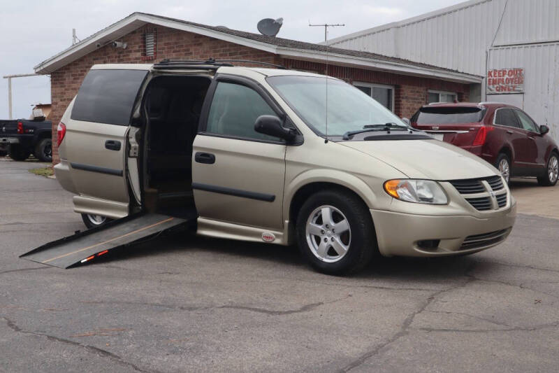 2005 Dodge Grand Caravan for sale at Liberty Truck Sales in Mounds OK