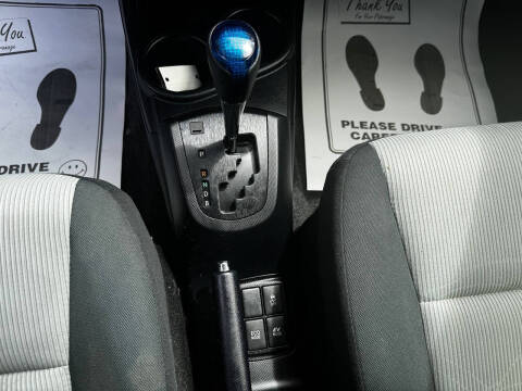 2015 Toyota Prius c Three