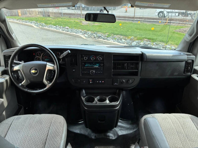 2019 Chevrolet Express 2500