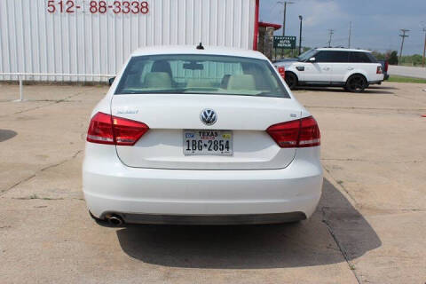2013 Volkswagen Passat SE