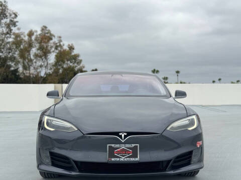 2016 Tesla Model S
