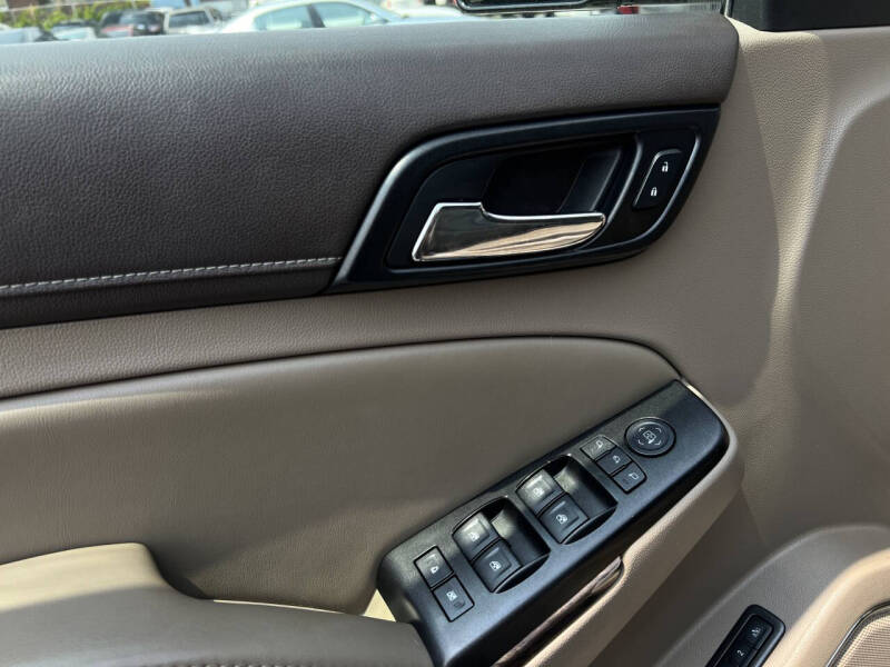 2016 GMC Yukon XL SLT