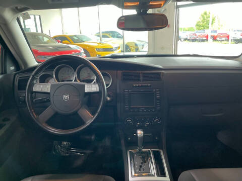 2005 Dodge Magnum RT