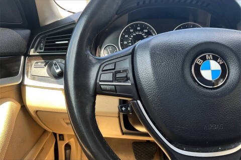 2015 BMW 5 Series 528i xDrive