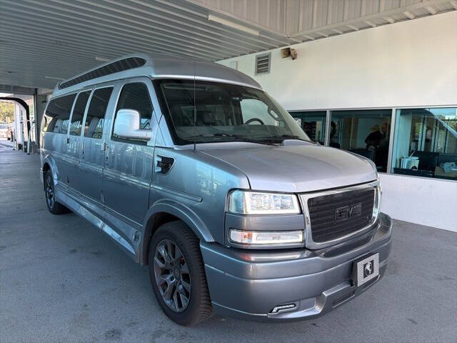 2025 GMC Savana 2500