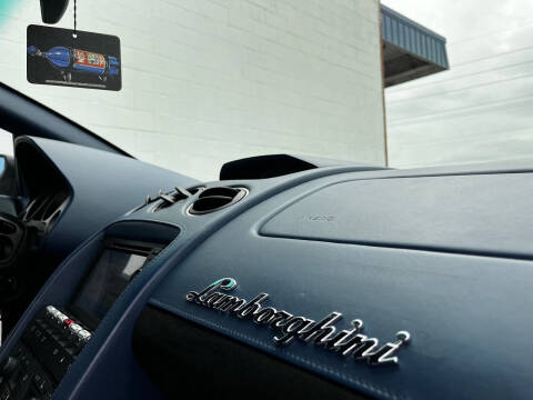 2004 Lamborghini Gallardo