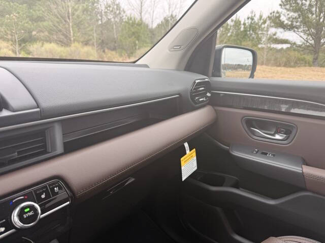 2025 Honda Pilot Elite