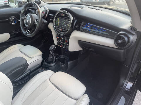 2019 MINI Hardtop 2 Door Cooper