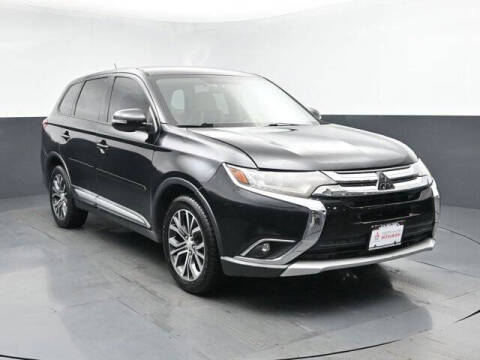 2016 Mitsubishi Outlander SE