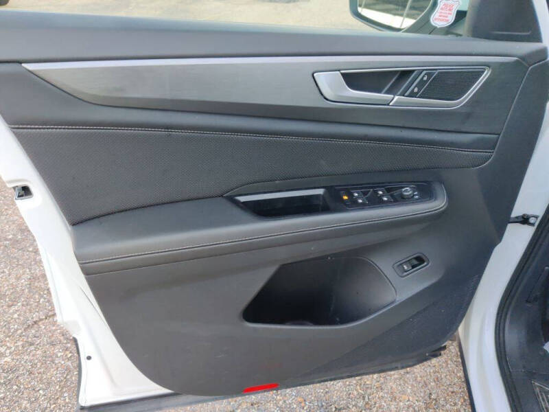 2025 Volkswagen Atlas Cross Sport SE 4Motion