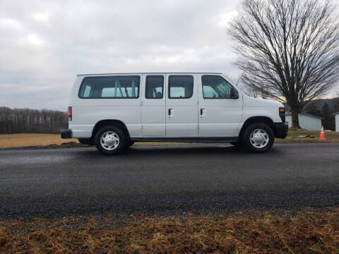 2011 Ford E-Series E-150 XLT