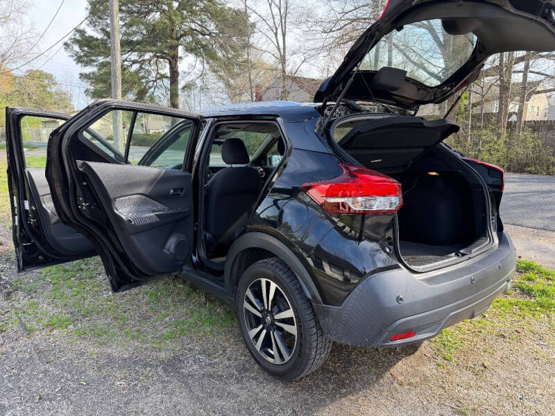 2020 Nissan Kicks SV