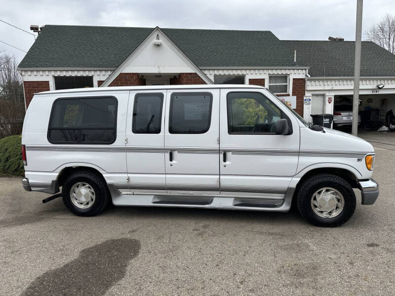 2000 Ford E-Series E-150
