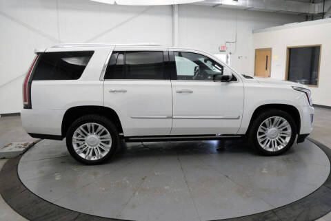 2020 Cadillac Escalade Platinum