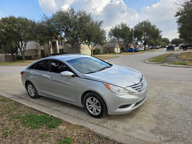 2013 Hyundai Sonata for sale at Essence Autos in Spring TX