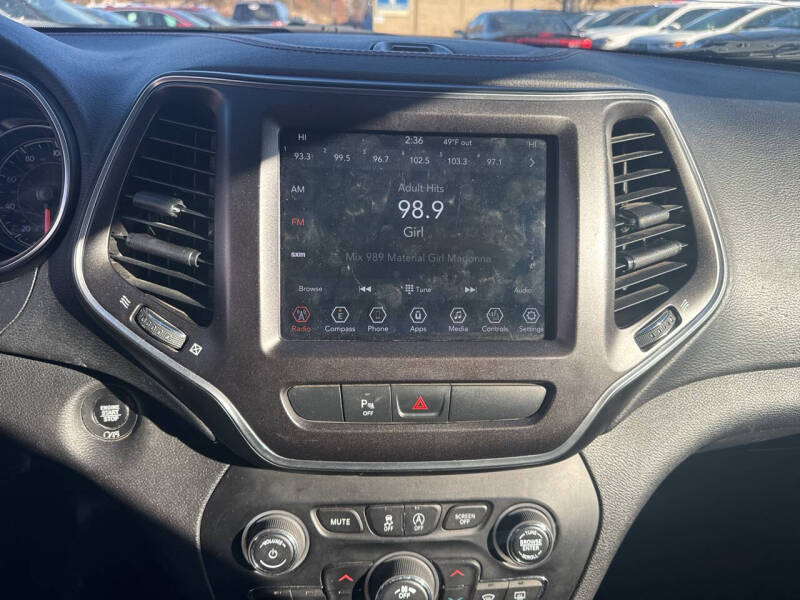 2020 Jeep Cherokee Trailhawk