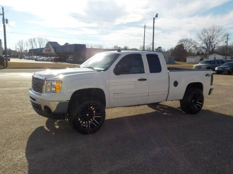 2011 GMC Sierra 1500 for sale at Young's Motor Company Inc. in Benson NC