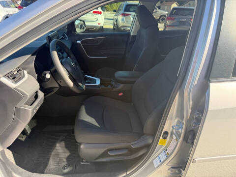 2021 Toyota RAV4 Hybrid LE