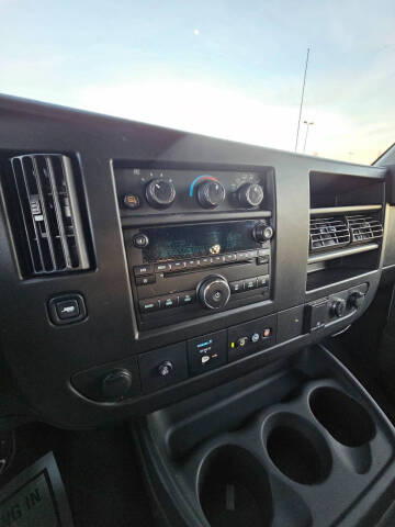 2019 Chevrolet Express 2500