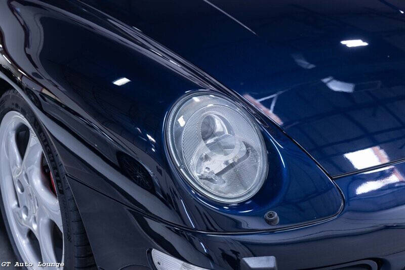 1996 Porsche 911 31