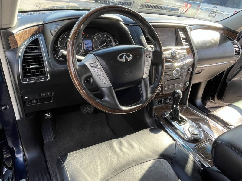 2015 Infiniti QX80