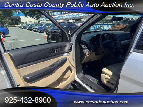 2016 Ford Explorer