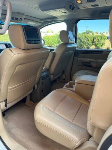 2014 Nissan Armada Platinum