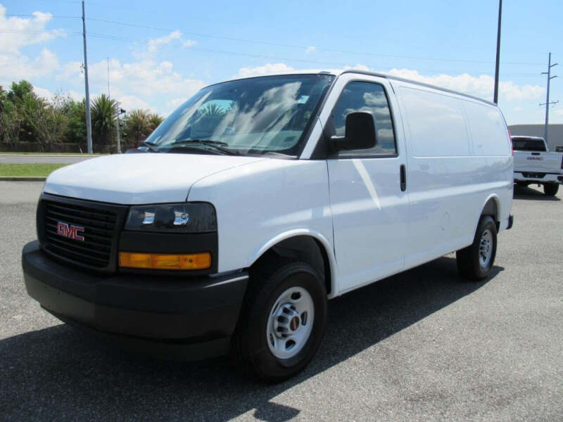 2026 GMC Savana 2500